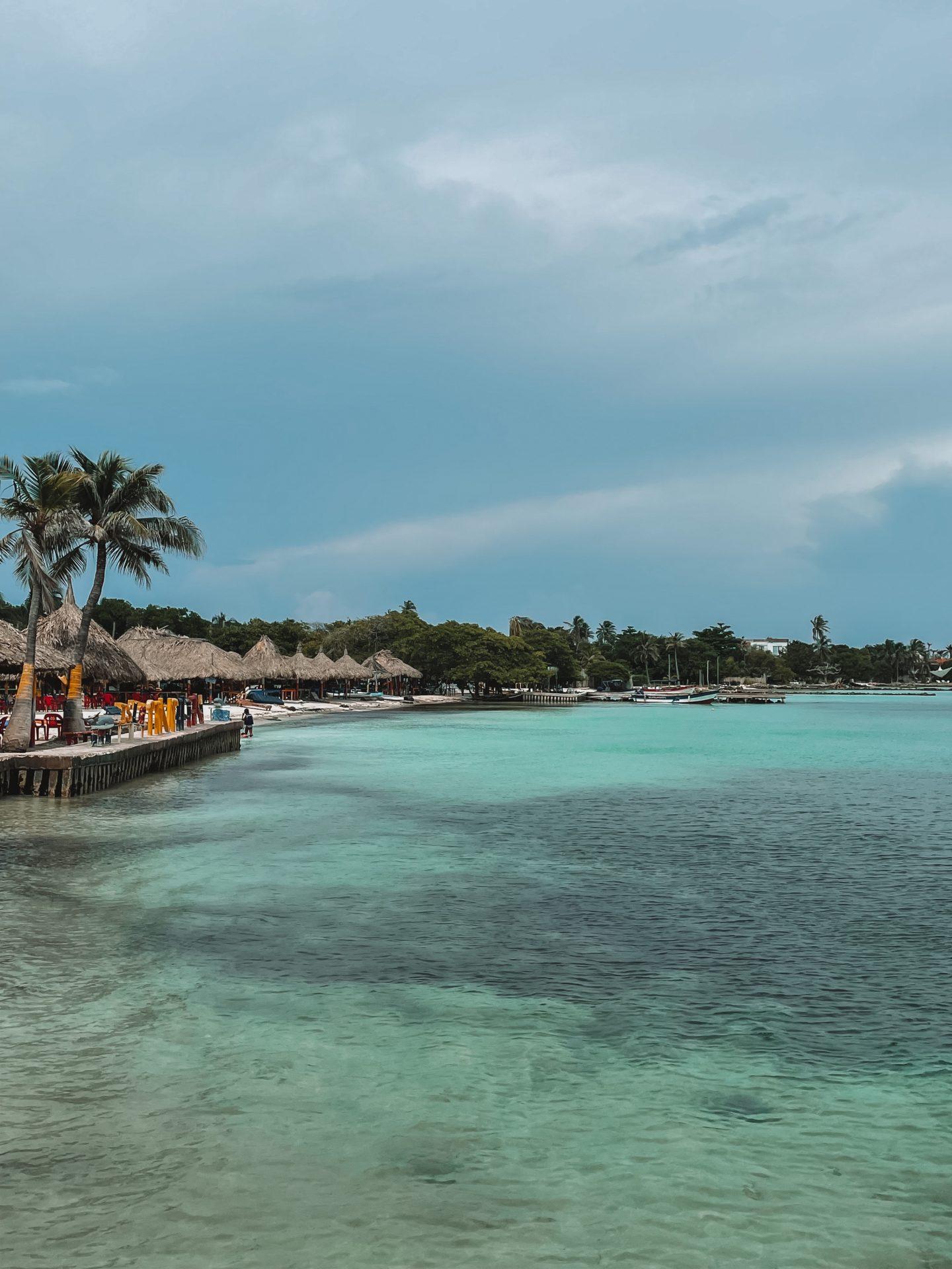 Tintipán Island and Múcura Island